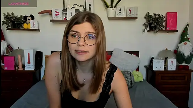 HaleyReedme's Live XXX Chat