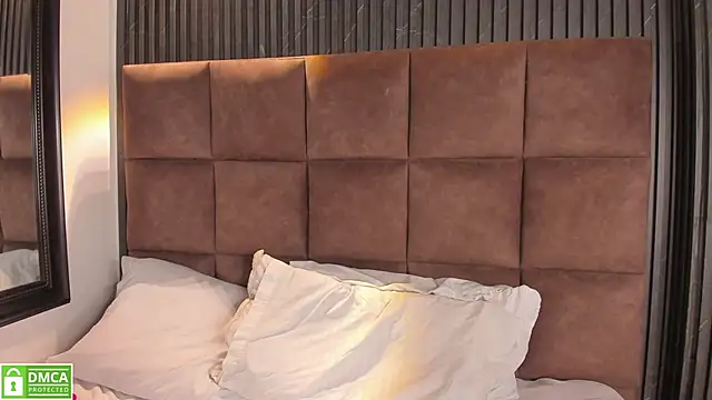 Chat +18 de Sussy_Vixen ao vivo