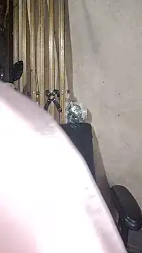 Adriii_foxx2's Live XXX Chat