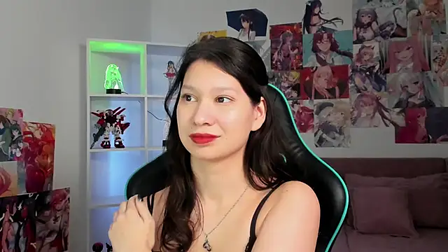 SaraDenars' Live XXX Chat