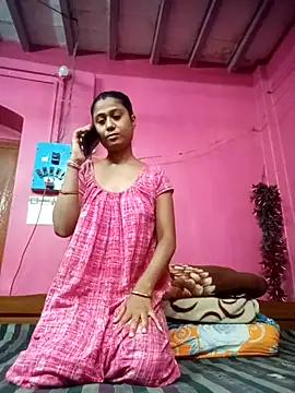 Hooghlypinkivabi's Live XXX Chat