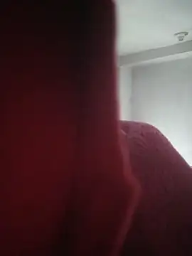 momo_loves Chat XXX in diretta