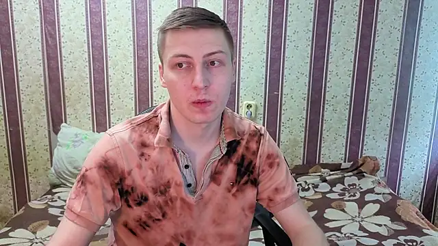 darienlarge's Webcam Show