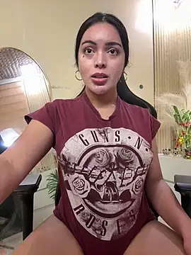 TS-SimplyTheBest's Live XXX Chat