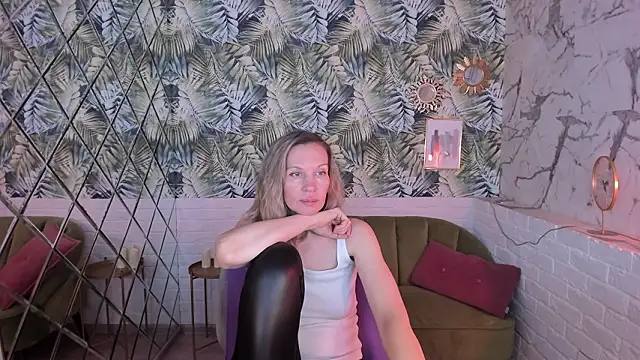 NancyGrace élő XXX-chatje