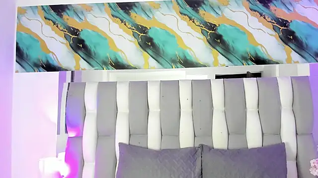 IsaDiiaz's Live XXX Chat