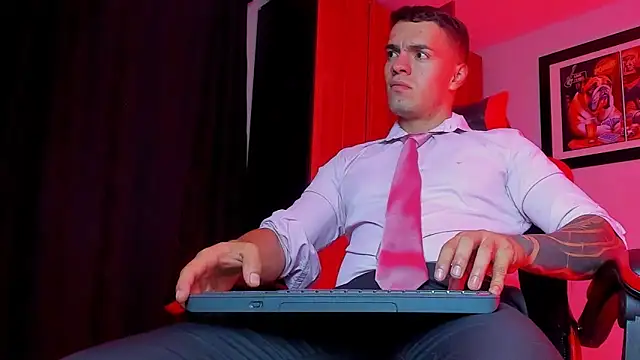 ALPHA_DOMINUS_'s Live XXX Chat