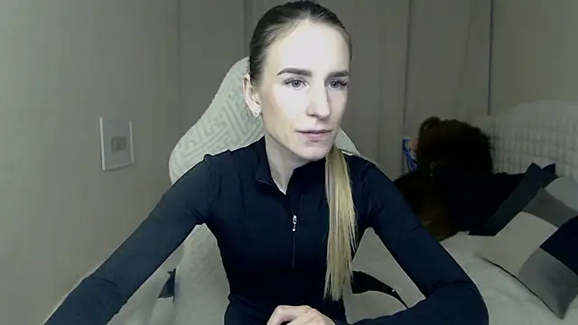 DeboraHorny's Live XXX Chat