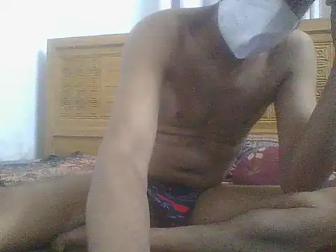 XXX chat uživo modela asianhotboy