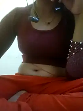 soniya--bhabhi's Live XXX Chat