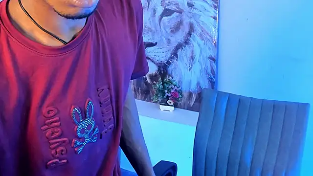 XXX chat uživo modela AndresPalacios_