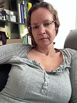 XXX chat uživo modela AnnikaRose