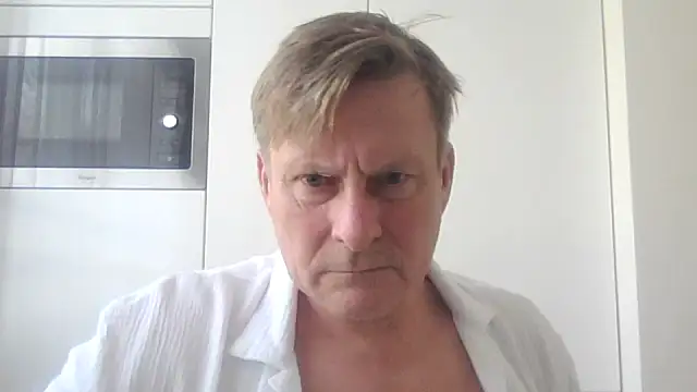 johnnym1 Chat XXX live