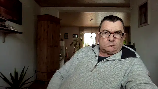 Show modela Nobbie444 na web-kameri