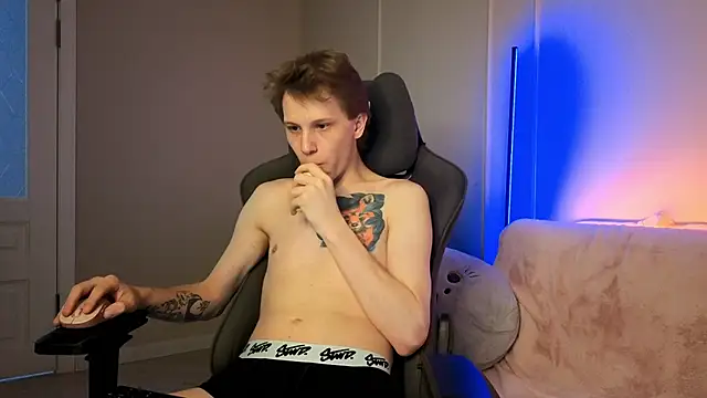 arlekincrop Chat XXX live