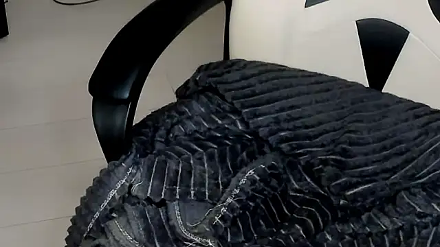 love_insidee's Webcam Show