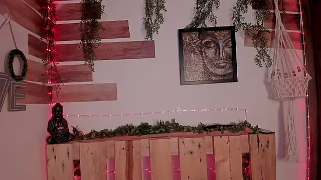 llanna_ Live XXX Chat