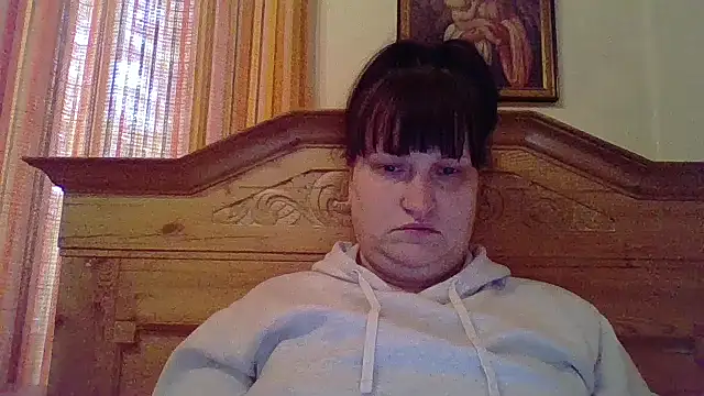 Pokazy przed kamerką – _squirty_cum_lady_