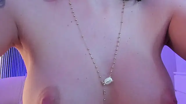 Chat XXX ao vivo de KaylaLuxx_