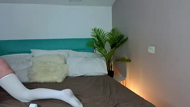 XXX chat uživo modela L1ittle_kitty_