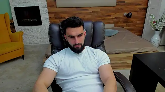 XXX chat uživo modela MicahLane