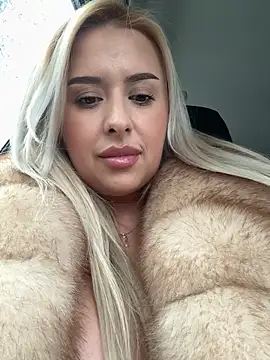 Aneri: онлайн-секс-чат