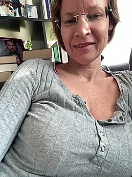 AnnikaRose's Live XXX Chat