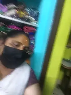 Villageanuty's Live XXX Chat