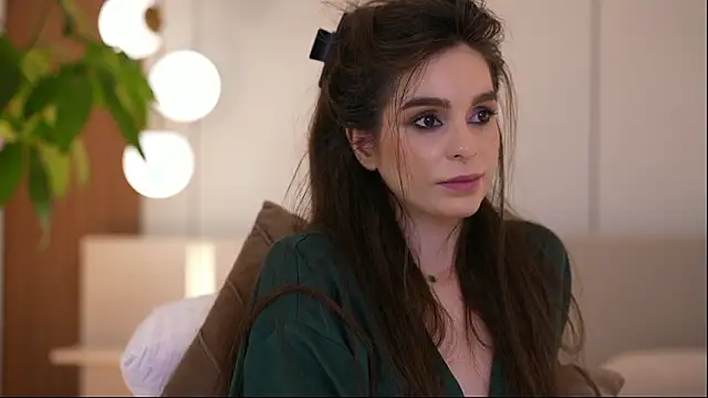 DoviaClaire – Live XXX-chat