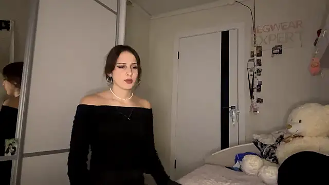 AriaMeire's Live XXX Chat