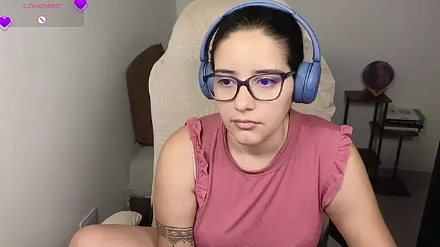 blue__moon_'s Live XXX Chat