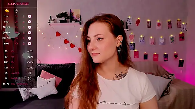 Živý XXX chat velvet_cherry_