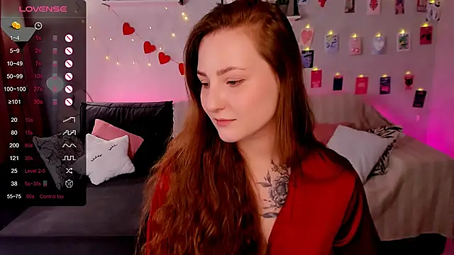 Онлайн чат XXX velvet_cherry_