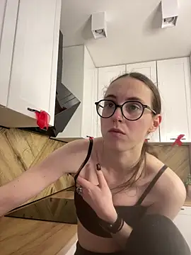 MartiniiSelennaのライブXXXチャット