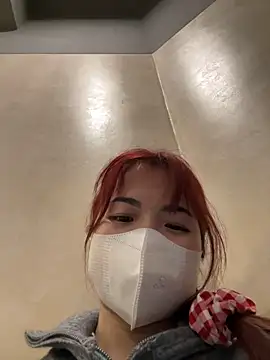 Lina-Xuka81 Live XXX Chat