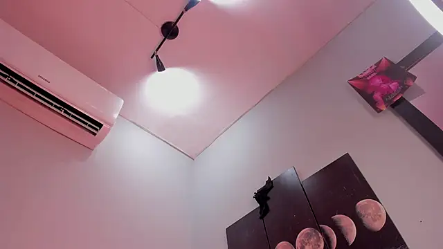 ALICEPOIXXXON's Live XXX Chat