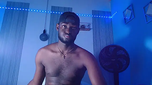 دردشة eebony_stallion الجنسية المباشرة