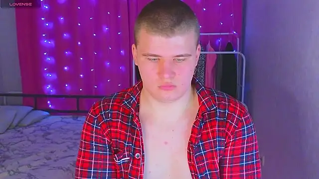 kittenmurr's Webcam Show