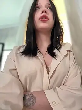 YourLittleDevil's Live XXX Chat