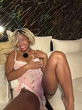 Sweet-Jade 即時 XXX 聊天