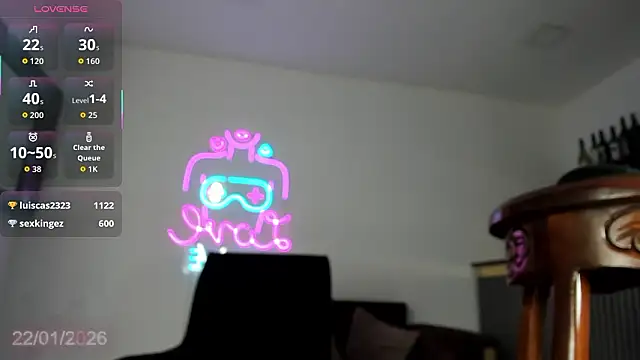 Doll_Tomie Adlı Modelin Canlı XXX Sohbeti