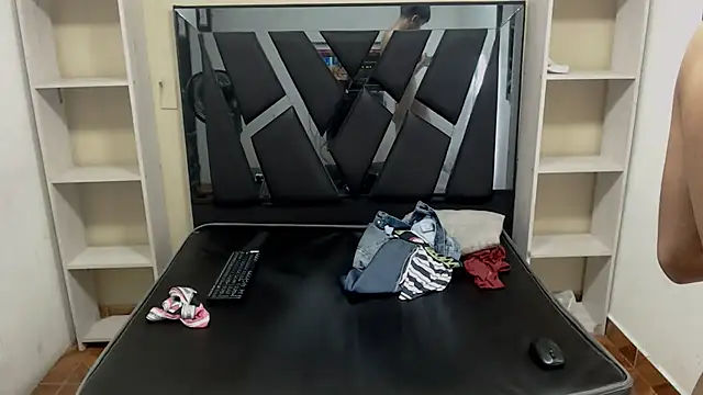 Mortelle_'s Webcam Show