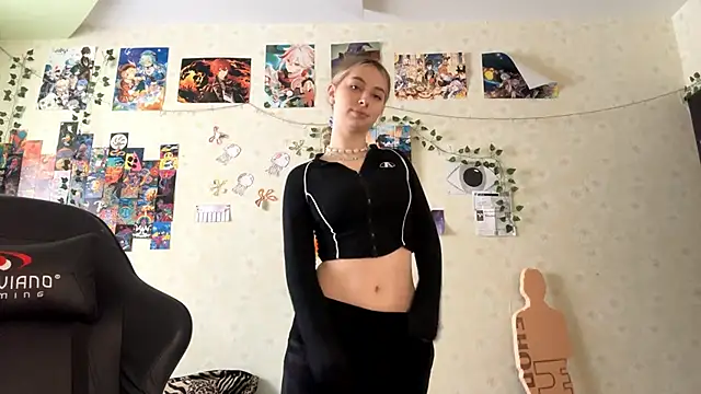 JanelBray's Webcam Show