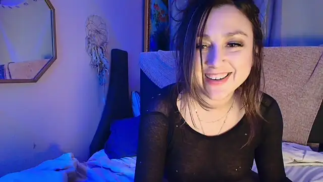 دردشة CrazyKittenMeow الجنسية المباشرة