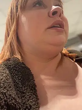 BigboobsDream99 – Naživo XXX chat