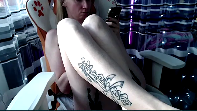 Chat +18 de cold_lollipop ao vivo