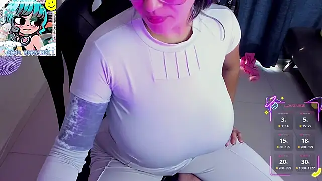 Roxy_clark 即時 XXX 聊天