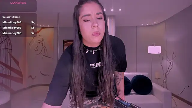 SussyBellX live XXX chat