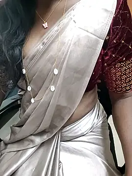 Živý XXX chat Tamilmallu-duskygirl03