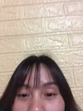 Sarahkiu 现场XXX聊天